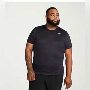 Nike Mens Crew Neck Short Sleeve Quick Dry Active Big and Tall T-Shirt in black